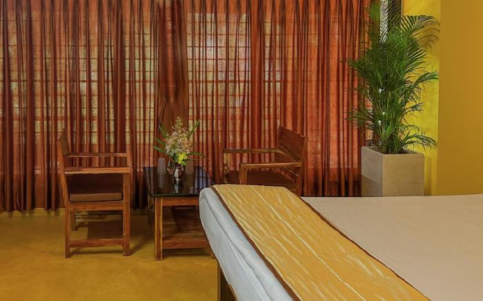 SAMANTHA INTERNATIONAL -THE ULTIMATE HOSTEL TREAT 