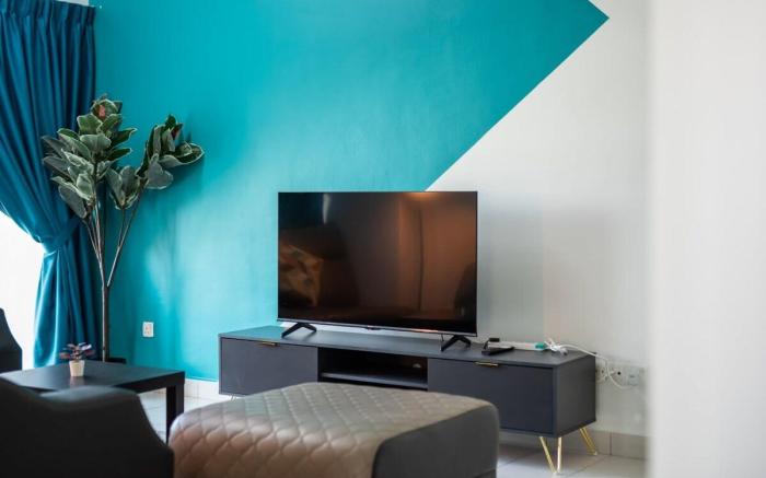 A Modern 3BR Home Near Danga Bay, Free Parking