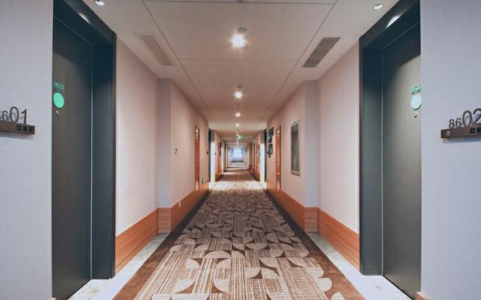 Campanile Hotel Weihai Film and Television City North High-speed Railway Station