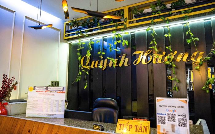 Quỳnh Hương Hotel
