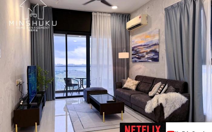 Modern Unblocked Sea & City Views  Netflix 6-11pax