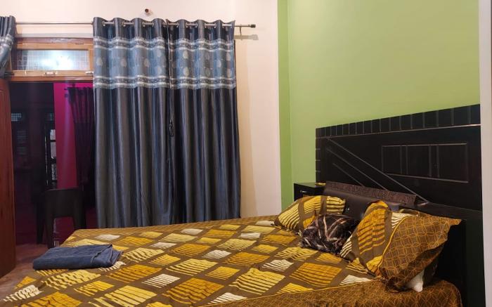 Prem kunj 3 bed room apartments 