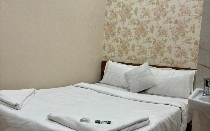 KOHINOOR GUEST HOUSE