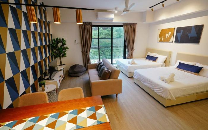 Cozy Midhills serviced Suite with pool