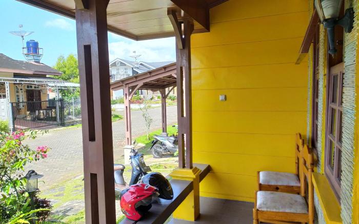 Villa minimalis nyaman beraih rapih