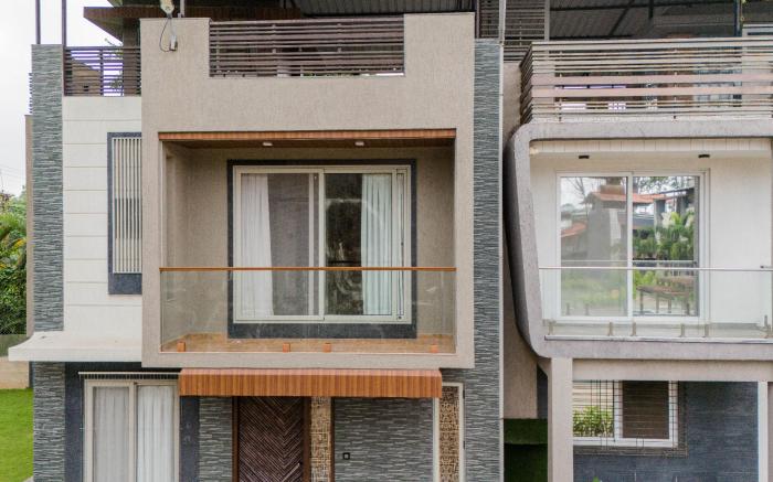AlayaStays -Imperial Serenia3BHK nearKhandalaHills
