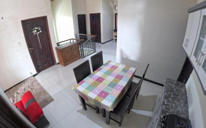 Omah Wirokerten Syariah Homestay Jogja