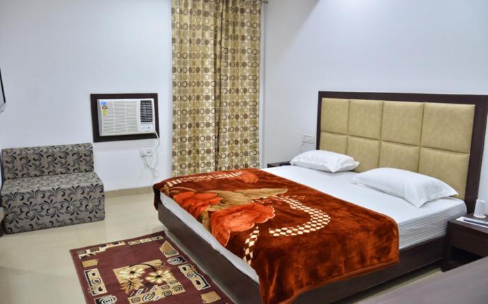 Goroomgo Popular Amritsar