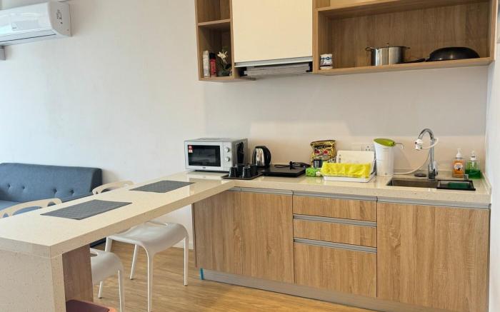 KShomesuites #3 Seaview - King Bed - Netflix - Wifi