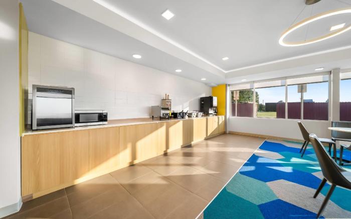 Microtel Inn & Suites by Wyndham Prattville Montgomery 