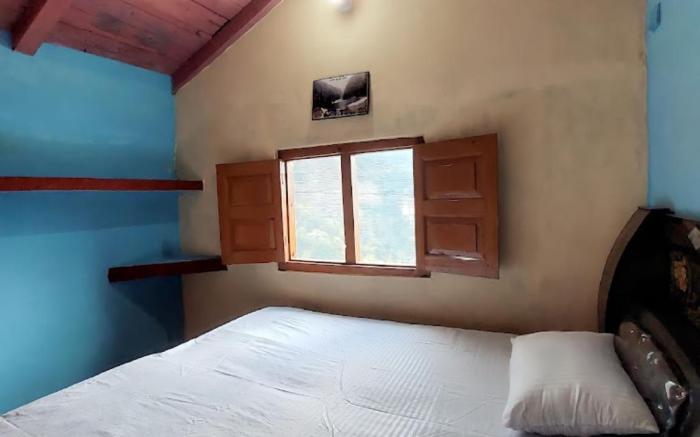 Goroomgo Buransh home stay Rishikesh