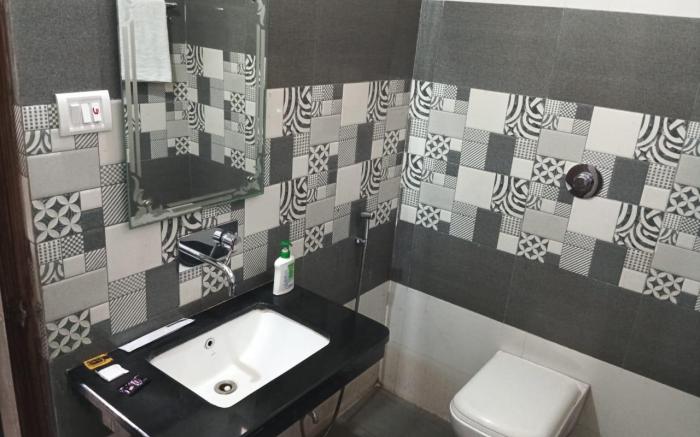 HOTEL AD ATITHI DWAAR ROBERTSGANJ 