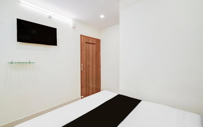 Super Hotel O Neredmet Road