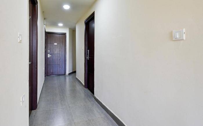 Super Townhouse Gachibowli Near Gopichand Academy