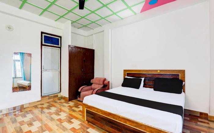 SPOT ON Hotel Abhay Inn