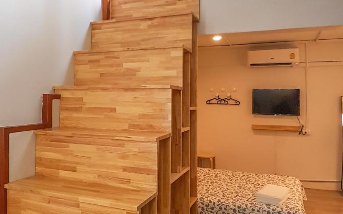 Sukhumvit Loft Haven with Kitchen + Bathroom (R1)