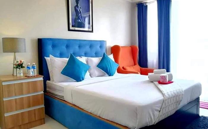 Travelers Condotel Manila Airport