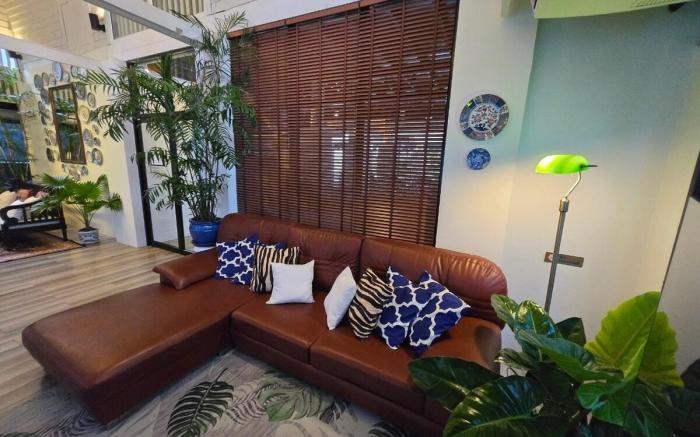 Siraburi boutique pool villa @Chiangmai old town 