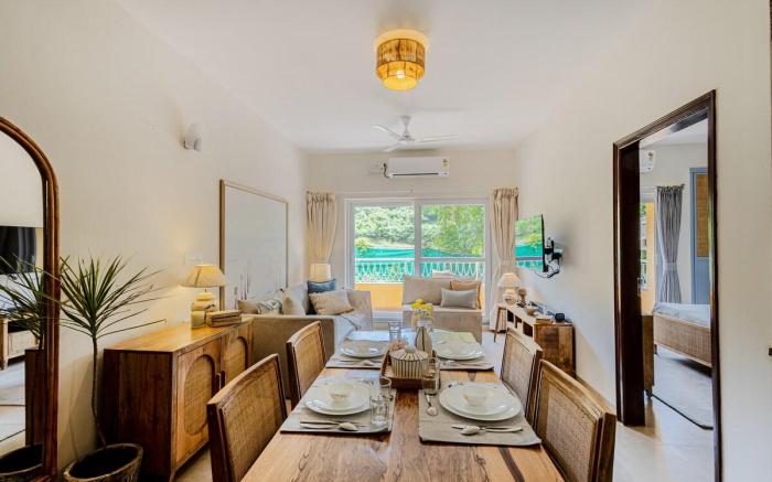 Alaya Stays 1 BHK with  Pool - Veera Marina