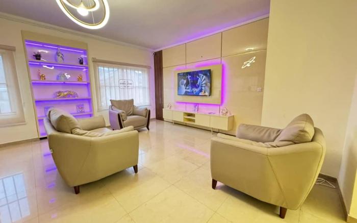 Fryburg luxury hotel and apartment