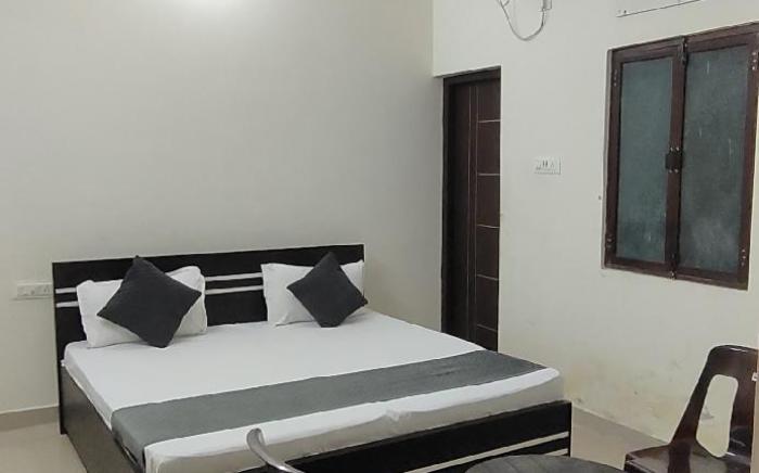 Hotel Shri Jeevan dham 