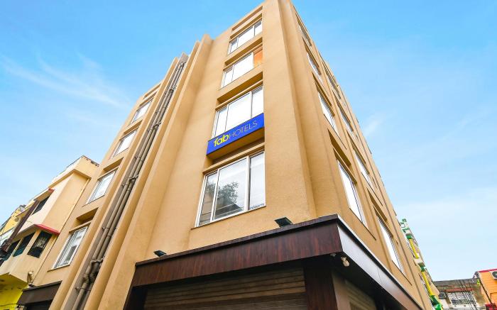 FabHotel Samotel - Nr. Kolkata Airport