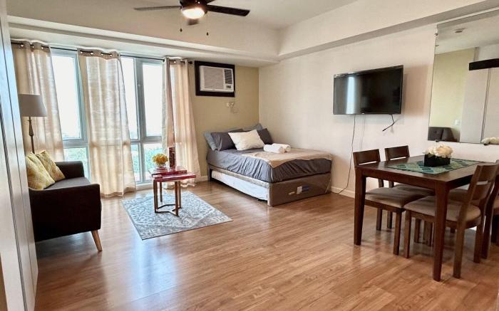 Minimalist Condo Unit in Abreeza Place 17th floor