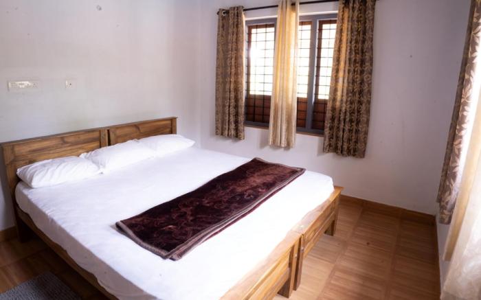 Poovanathil Farm Stay Anakkampoyil By Lexstays