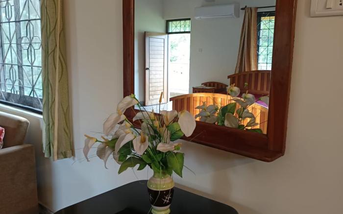 Villa Neesham Grande Colva