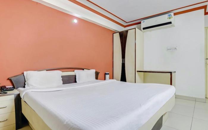 Pinky Hotel