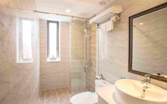 Dinh Ami Hanoi Hotel