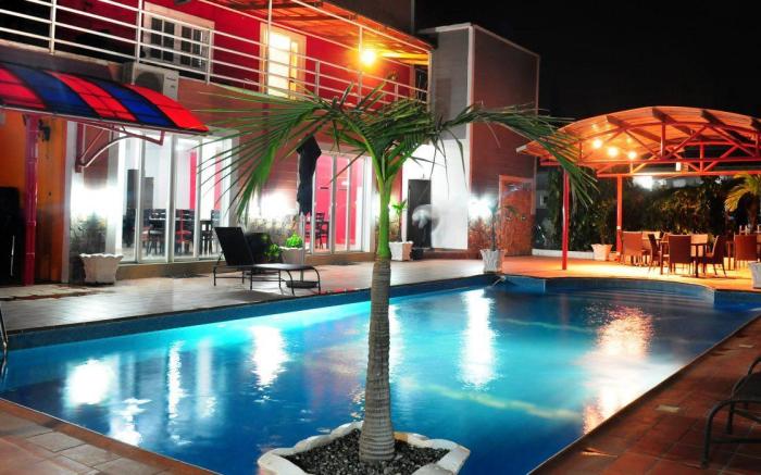 Apo Apartments