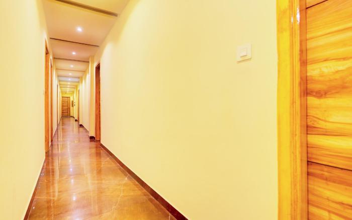 OYO Hotel O Alpine Inn