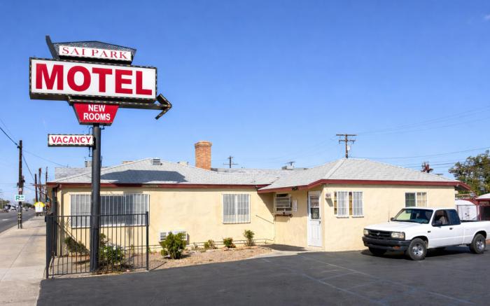 Sai Park Motel