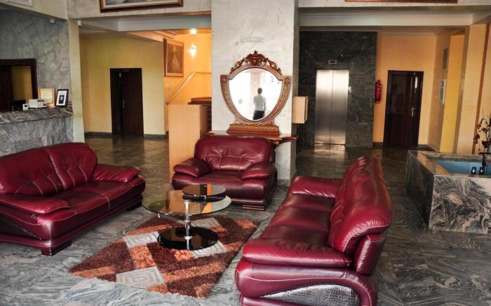 Ayalla Hotel