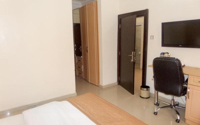 Ayalla Hotel