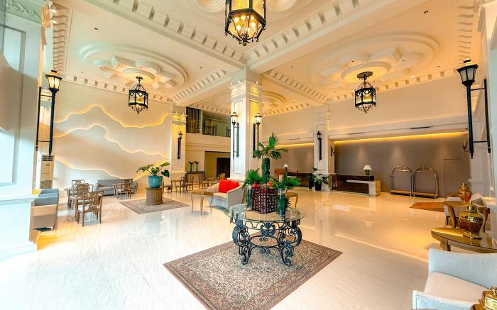 Vermillion Hotel Iloilo