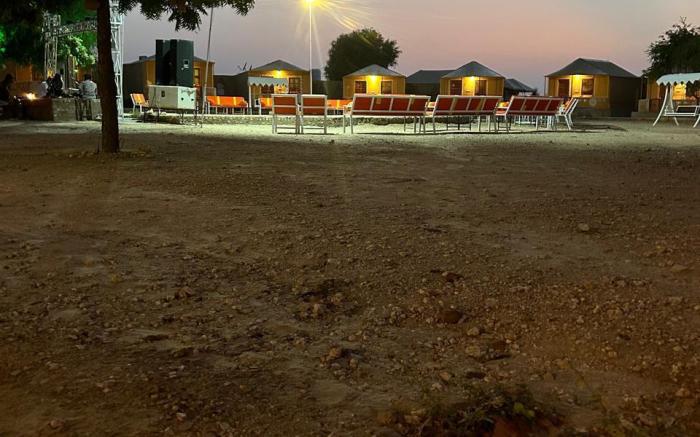 Desertique Dunes Safari Camp & Resort