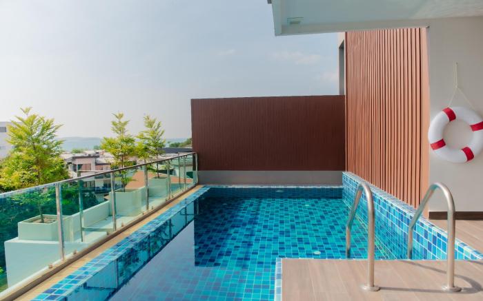 The Rizin Hotel Phratamnak