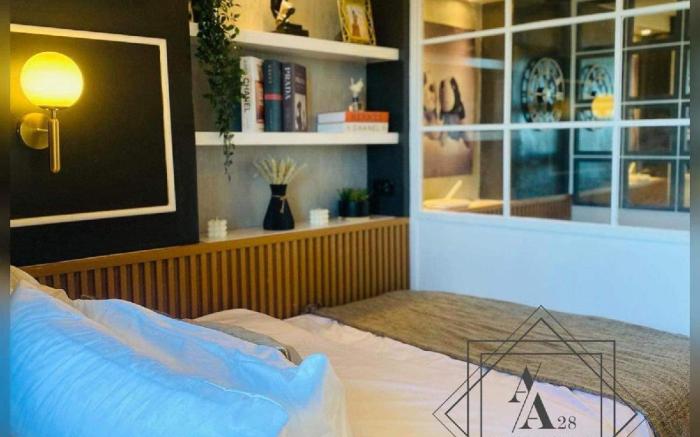 AA28 LUXURY SUITE (w/ ALEXA voice command)