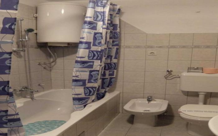 Apartments  Rooms Rendulic - One Bedroom Apartment with Balcony