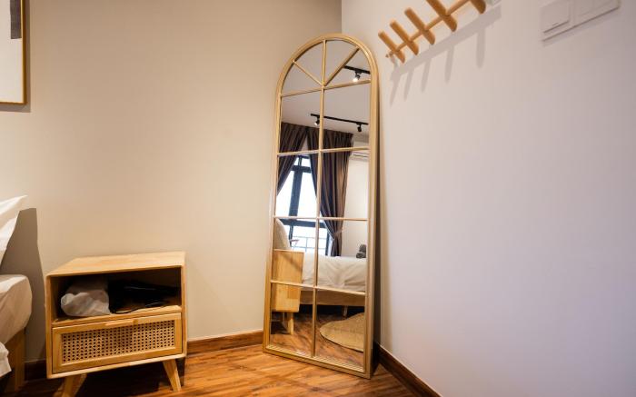 Deluxe Queen Studio
