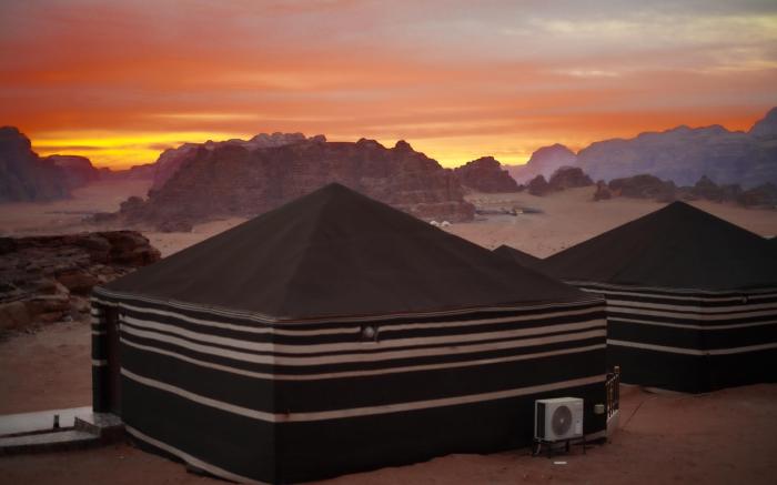 Mars Land Luxury Camp