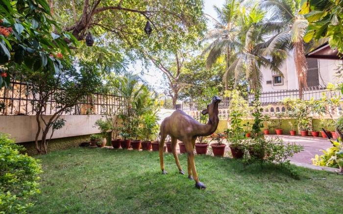 Opulent 4 BHK Bungalow in Goregaon East Mumbai