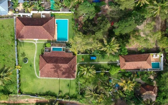 Deshadan's Tarangi Beach villas