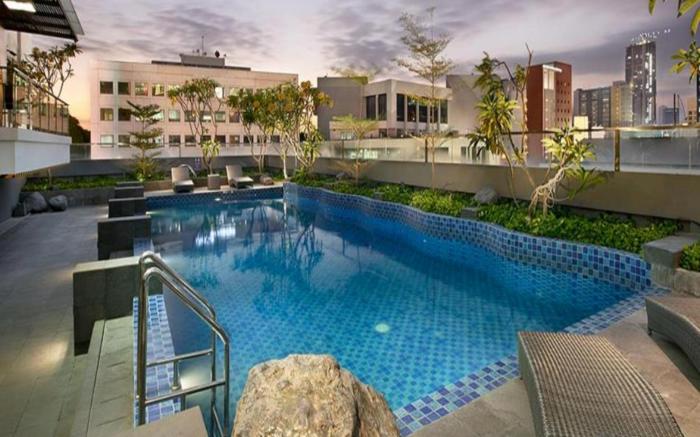 Crown Prince Hotel Surabaya Managed by Midtown Indonesia Hotels