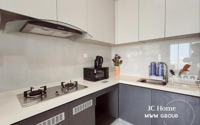 Holiday House Walkable to Beach Danga bay