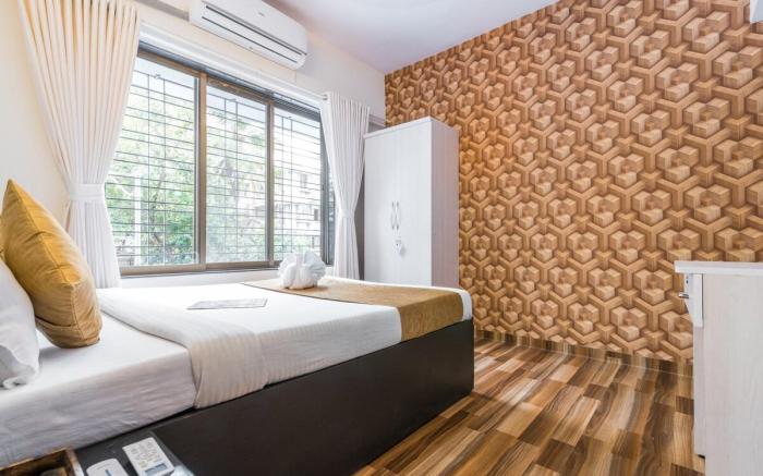 Self catering 1 BHK apartment in Borivali East