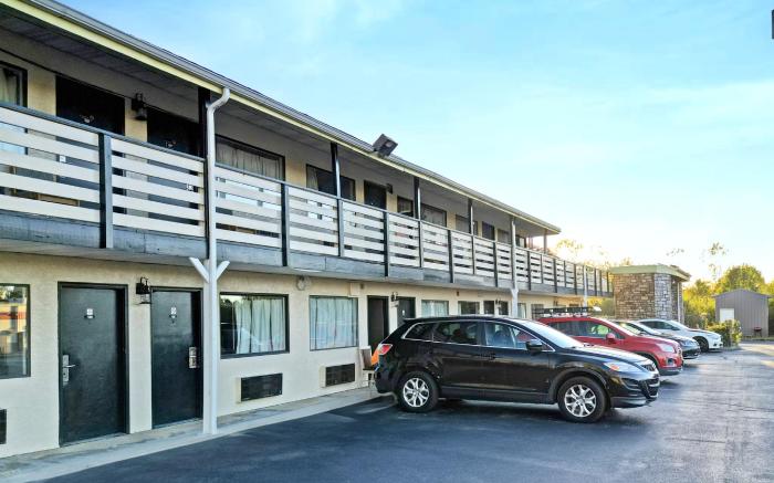 Brookville Inn By OYO Near Dayton International Airport