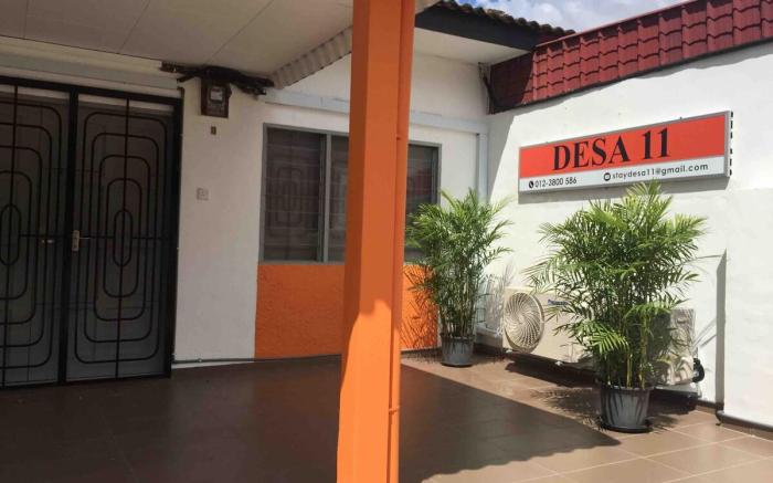 Stay @ Desa11 -  A Home for All